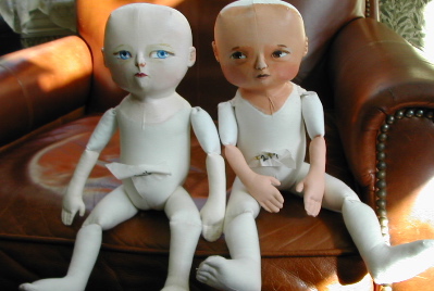 2 dolls