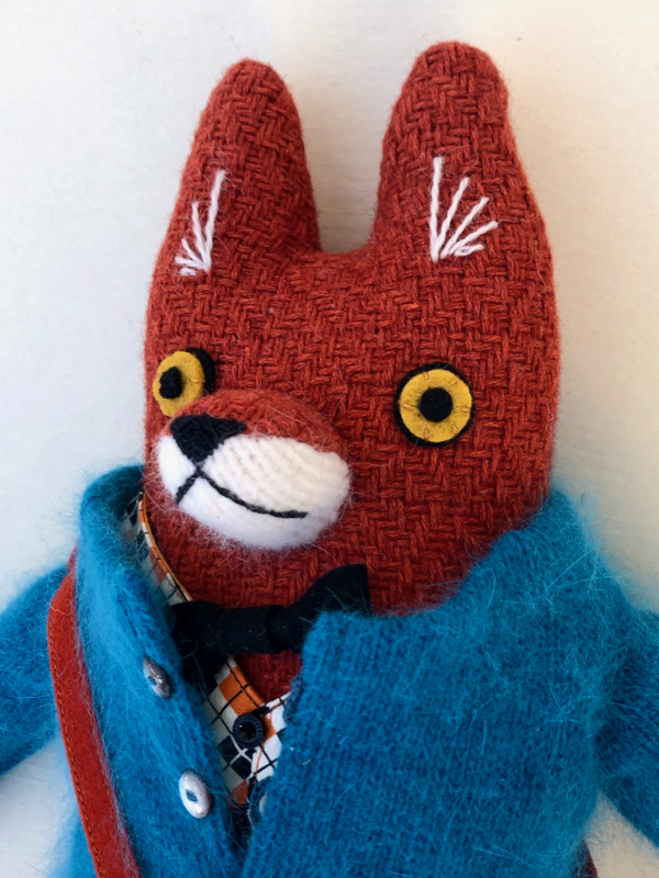 12-19-sweater fox - 1